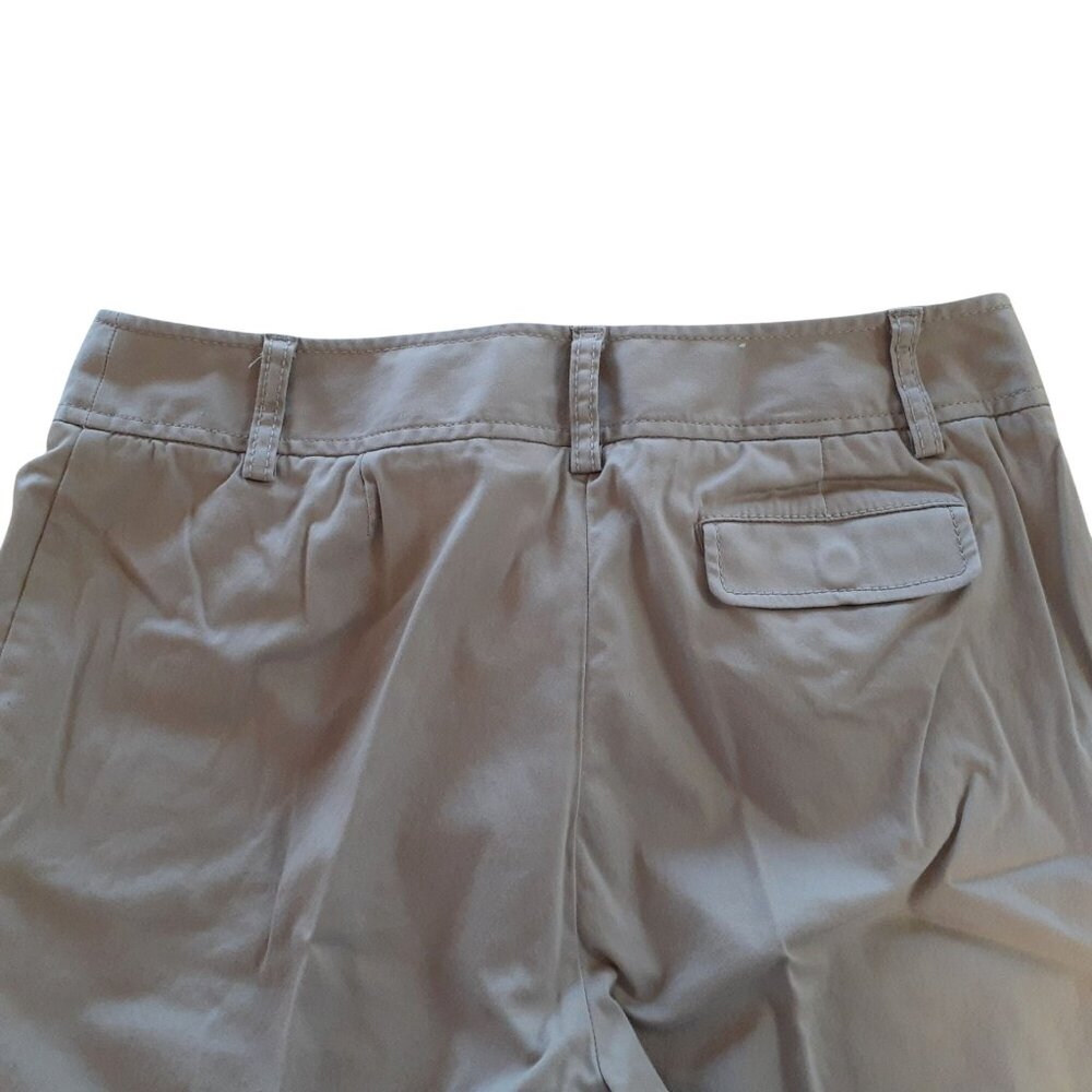Liz Claiborne Audra Womens Straight Leg Pants Size 12S Beige Cotton Blend - Picture 4 of 6
